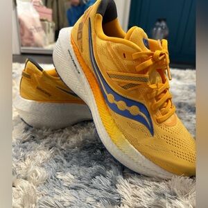 Saucony Vibrant Yellow and Blue Sneakers